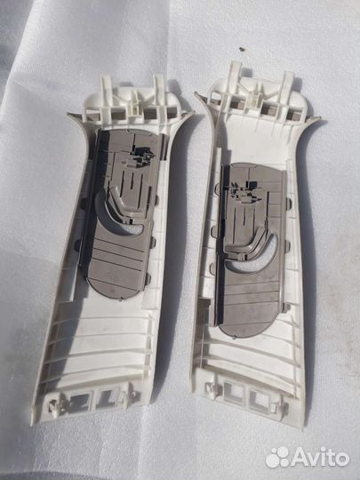 Обшивка центральной стойки Renault Megane 2