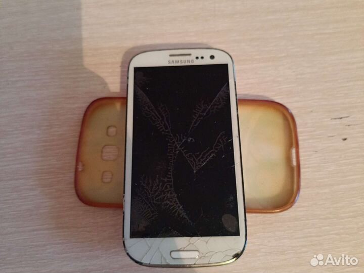 Телефон Samsung