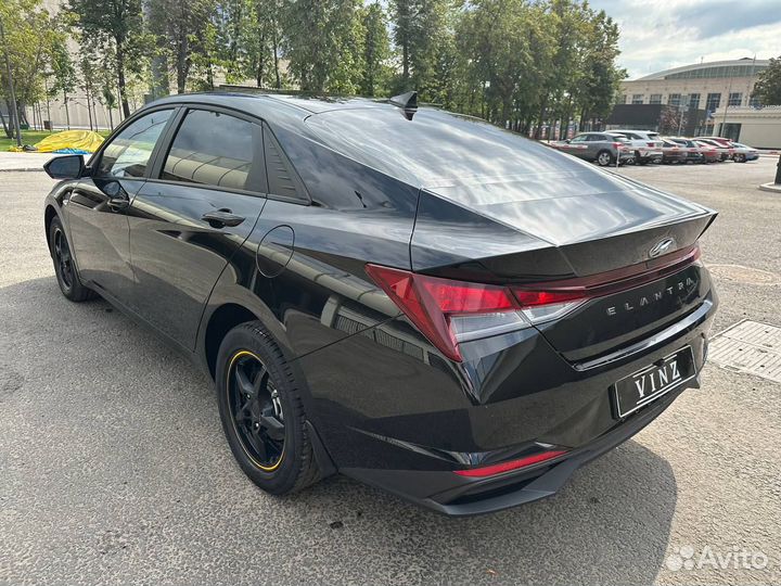 Hyundai Elantra 1.6 AT, 2021, 30 000 км