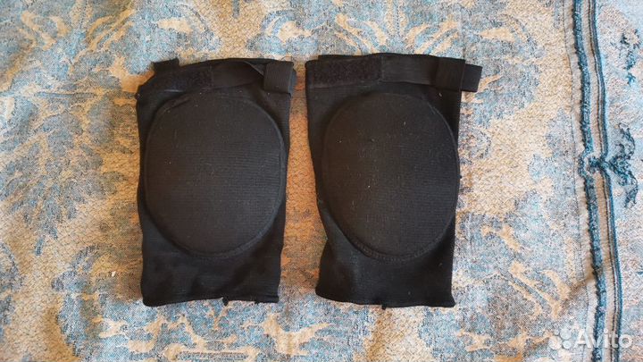 Защита для роликов, скейта