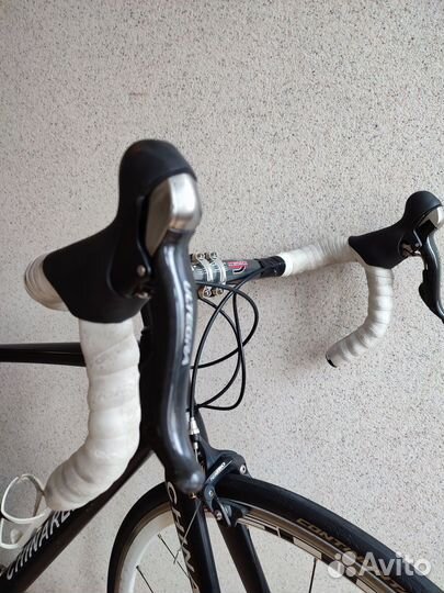 Карбоновый шоссейный велосипед