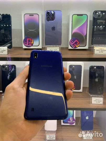 Samsung Galaxy A10, 2/32 ГБ