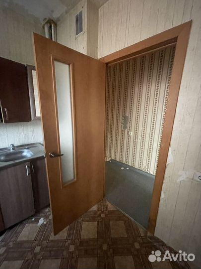 Двери межкомнатные комплект бу