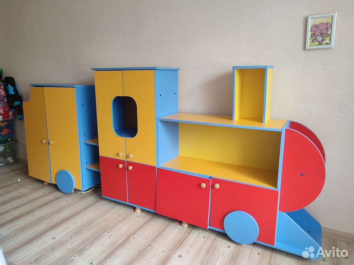 Стеллаж для игрушек Паровозик