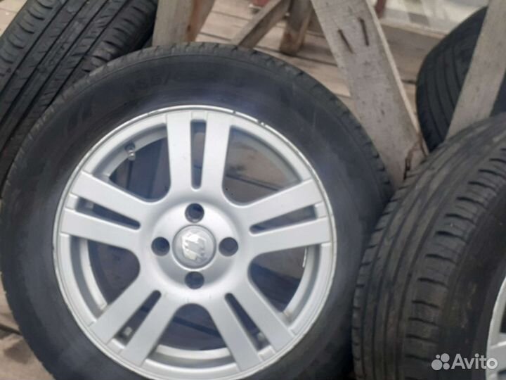 Комплект колес на renault