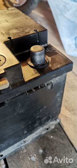 Аккумулятор бу для авто LADA akom