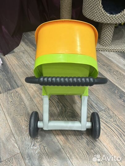 Коляска кукольная