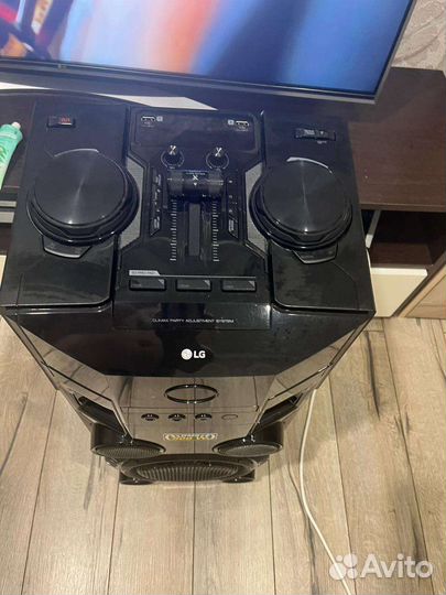 Колонка LG xboom