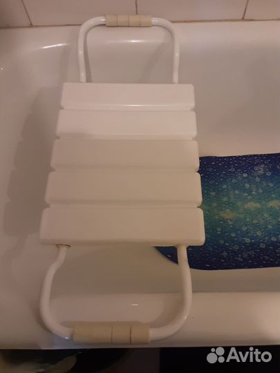 Сиденье для ванны