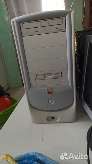 Компьютер