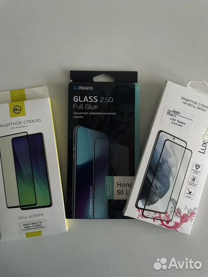 Защитное стекло на телефон
