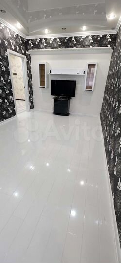 3-к. квартира, 90 м², 1/5 эт.