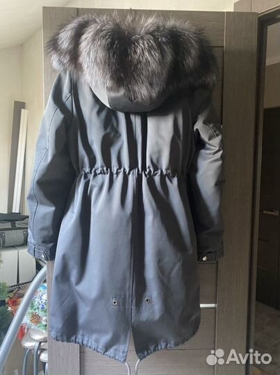 Парка с натуральным мехом
