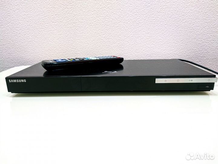 Blu-ray-плеер Samsung BD-C5500