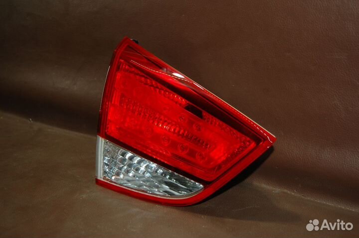 Фонарь задний внутренний левый - Hyundai ix35