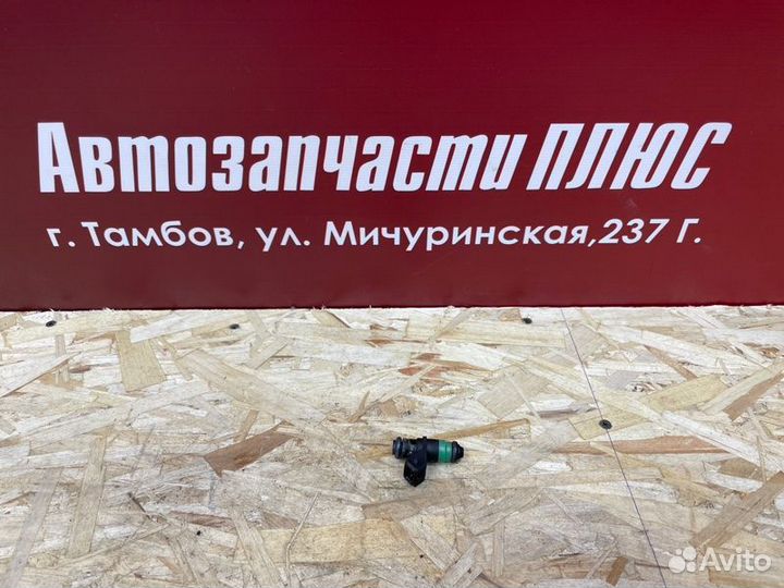 Форсунка топливная Renault Duster