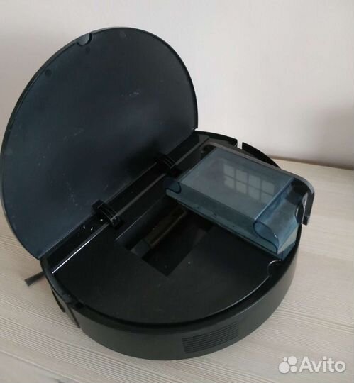 Робот-пылесос