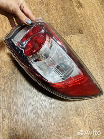 Фонарь задний правый Mazda 3 bl