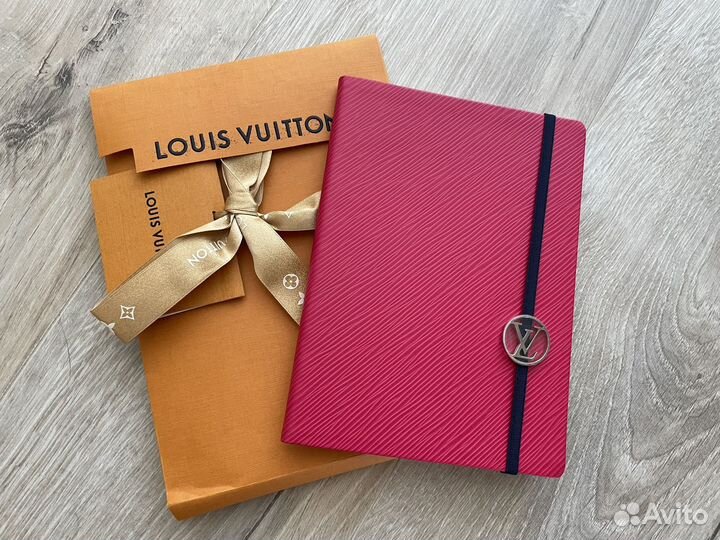 Блокнот Louis Vuitton Gustave MM