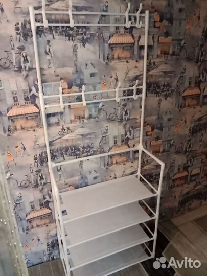 Вешалка с полками