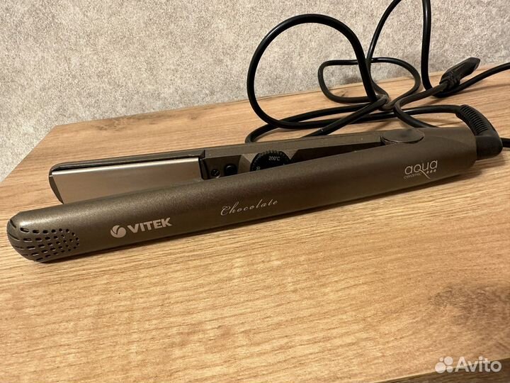 Утюжок выпрямитель для волос Vitek