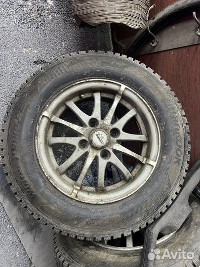 Зимние шипованные колеса р13