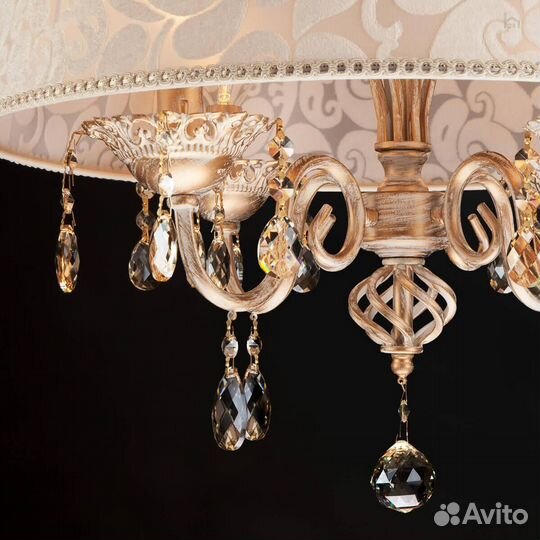 Подвесная люстра Eurosvet 10008/4 белый с золотом