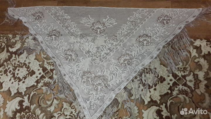 Берет Шали Фартук Ремни и пояса