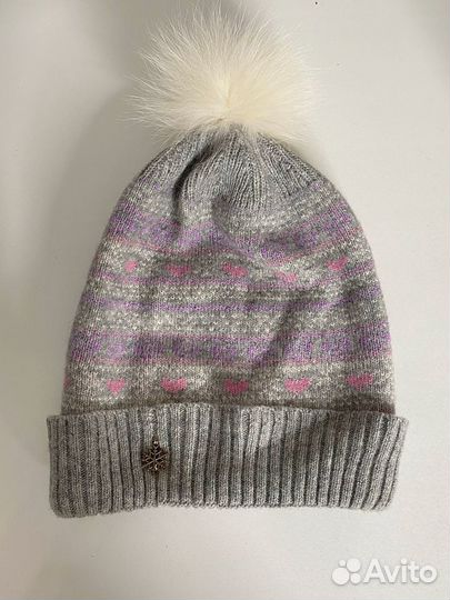 Шапка женская с помпоном