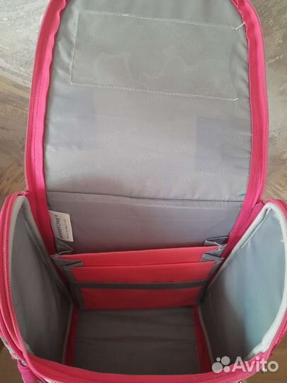 Школьный рюкзак