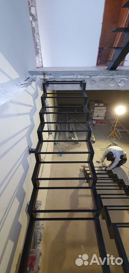 Лестница/металлокаркас