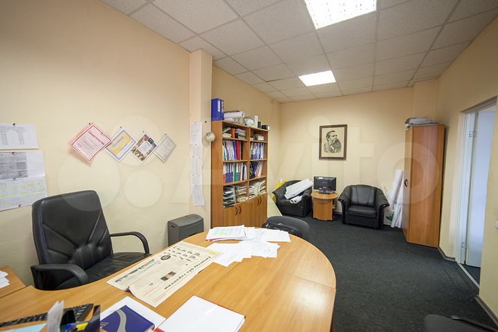 Производство, 1200 м²