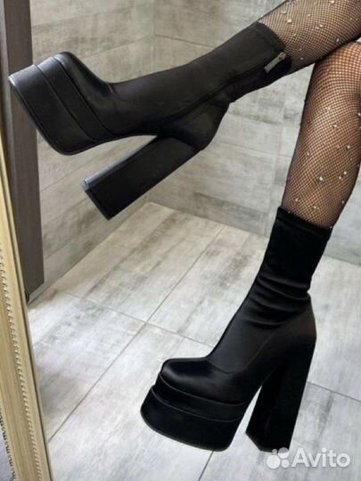 Ботильоны на каблуке