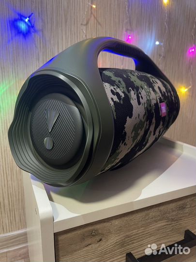 Колонка JBL boombox 2