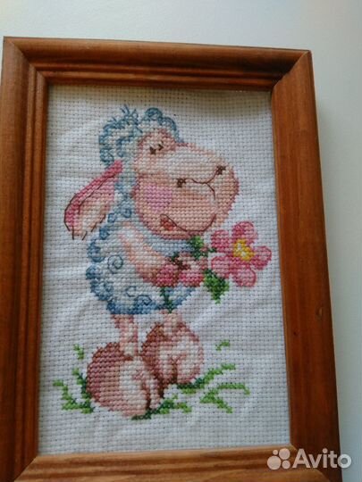Вышивка крестом готовые картина в рамке