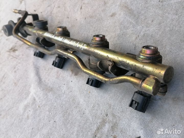 Форсунка топливная Nissan Almera 1995-2000