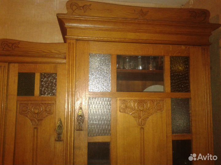 Буфет антикварный модерн