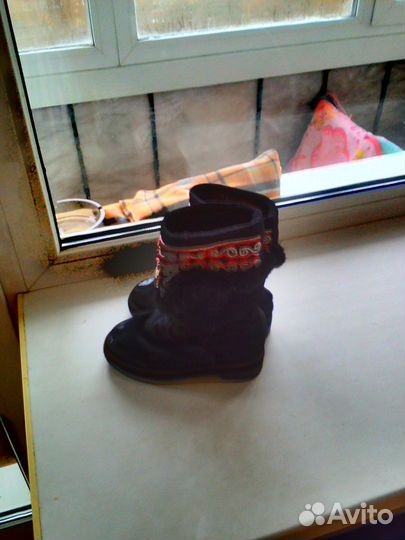 Зимнии унты