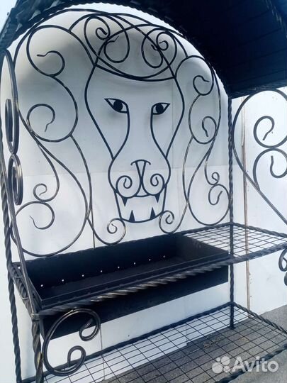 Кованые мангалы с крышей