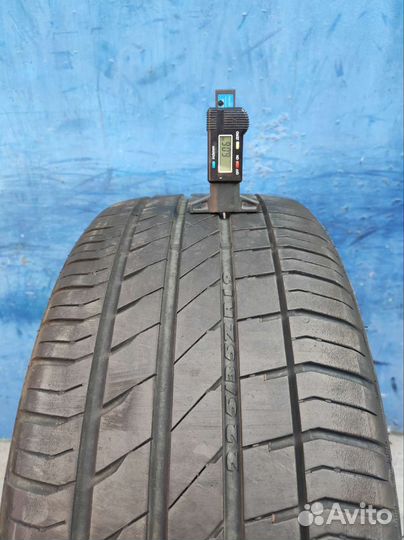 Vinmax Active V02 225/35 R19