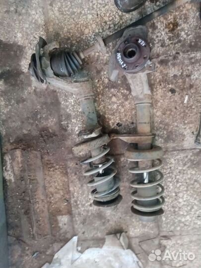 Стойка передняя L.R Daewoo nexia n150