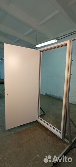 Дверь входная из дерева тёплая. Север-М1