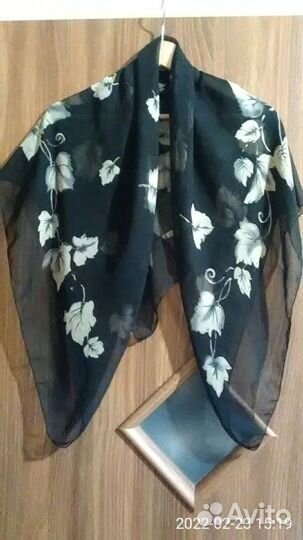 Шарфы и платок