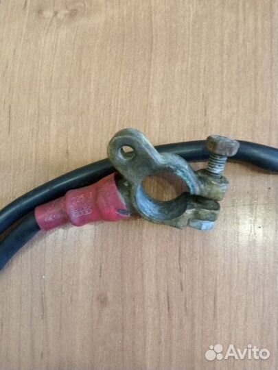 Клемма аккумулятора плюс Volkswagen Passat B5+