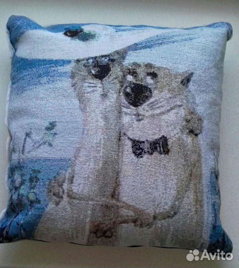 Разные подушки/наволочки диванные вышитые вручную
