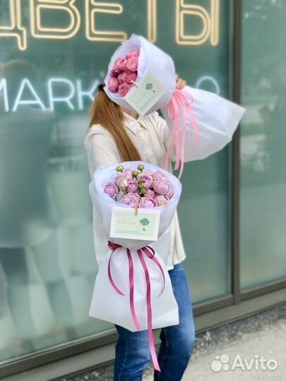 Букет из пионовидных роз