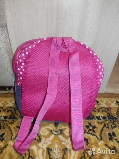 Рюкзак с игрушкой