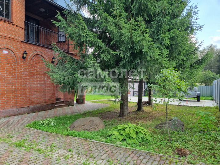 Дом 110 м² на участке 6 сот.