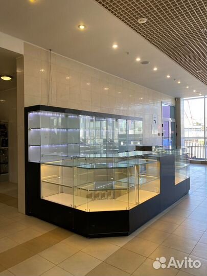 Остров торговый оборудование витрина