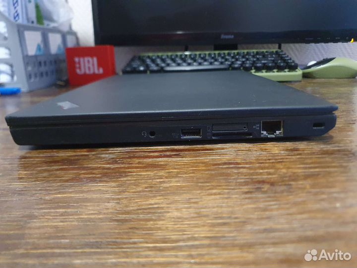 Ноутбук Thinkpad x260 i5/8/256/IPS